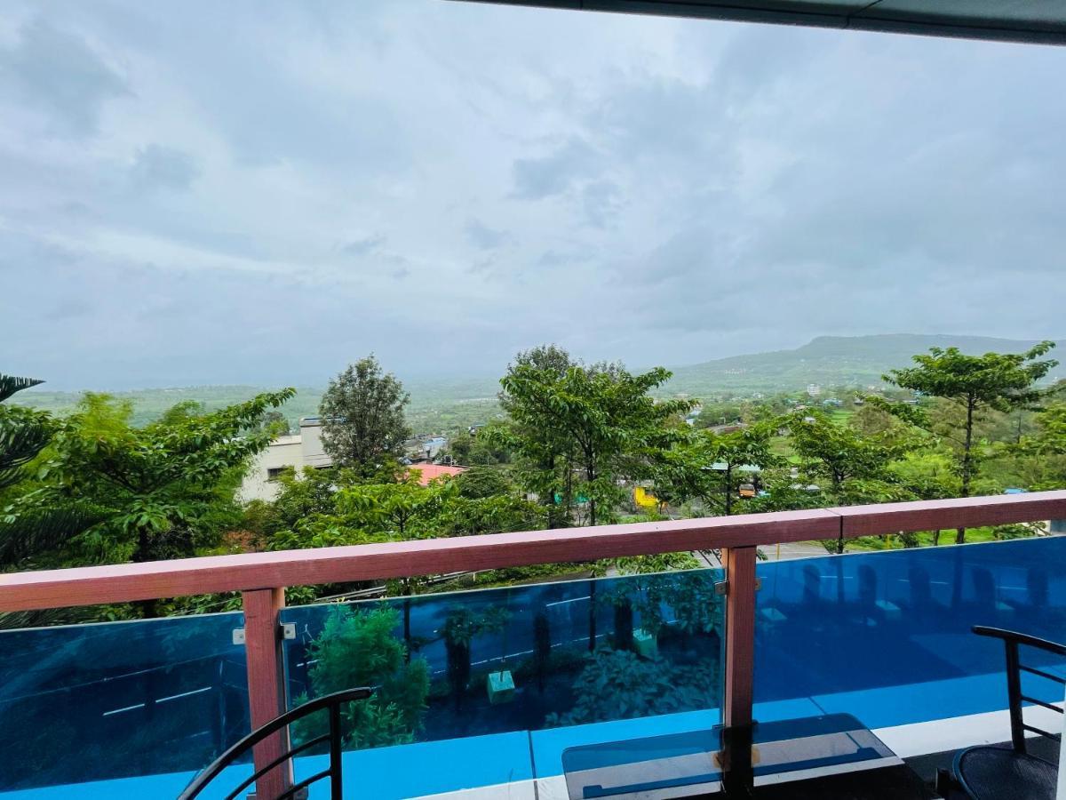 Natural Resort Panhāla מראה חיצוני תמונה